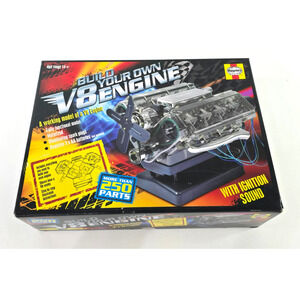 Haynes Visible Working Internal Engine Model Kit 8 Cylinder #HM12USA NOS